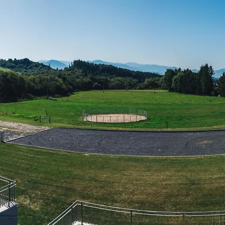 Kamence 3* Lipótszentmiklós