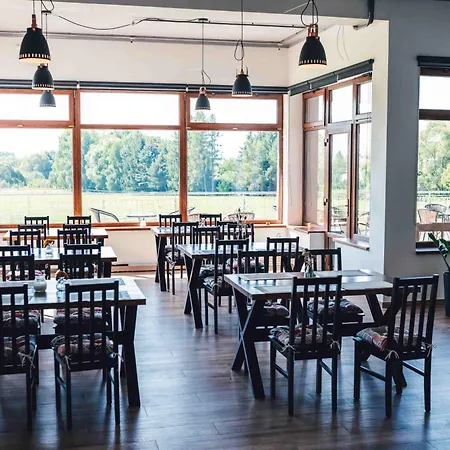 בית הארחה Kamence 3*