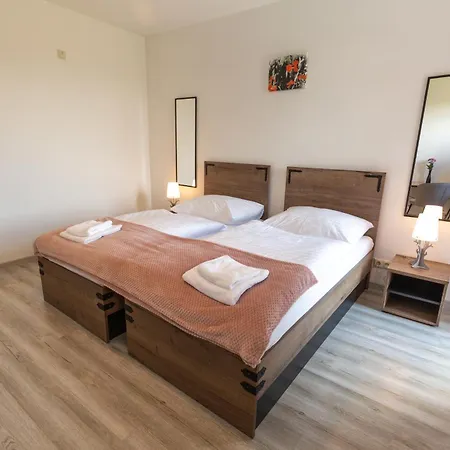 Penzión pre hostí Kamence 4*