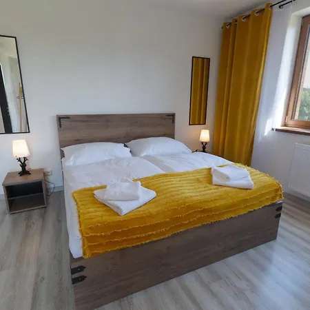 Kamence בית הארחה Liptovský Mikuláš